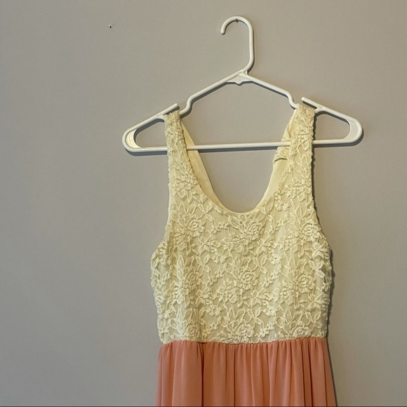 Maxi dress with cream top and pink skirt - Picture 3 of 4